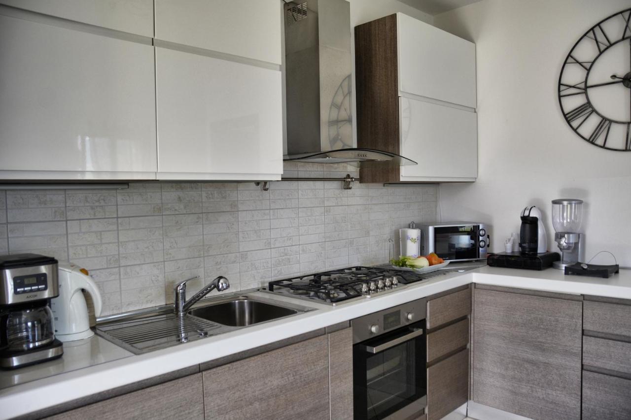 הוילה מנאג'יו Casa La Pianca מראה חיצוני תמונה
